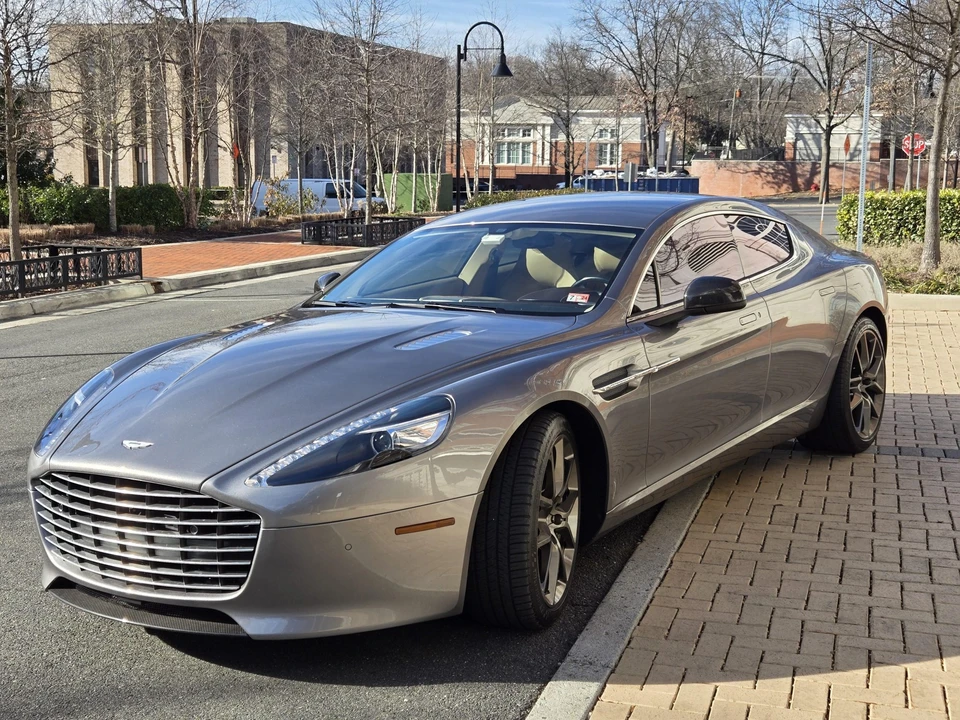 2014 Aston Martin Rapide - Image 19 of 31