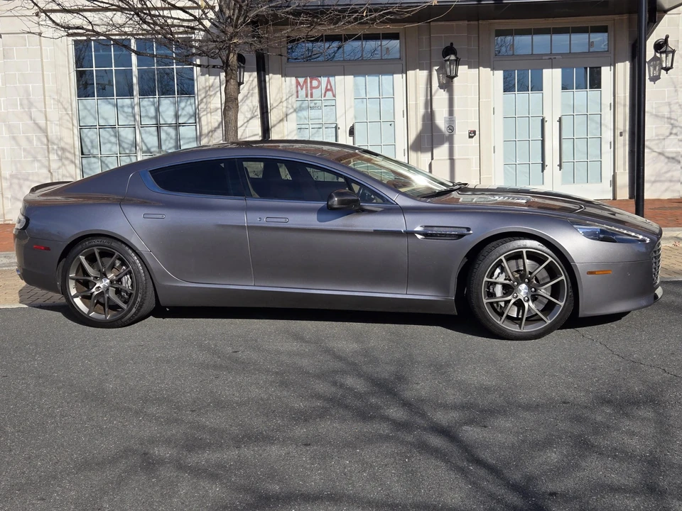 2014 Aston Martin Rapide - Image 10 of 31