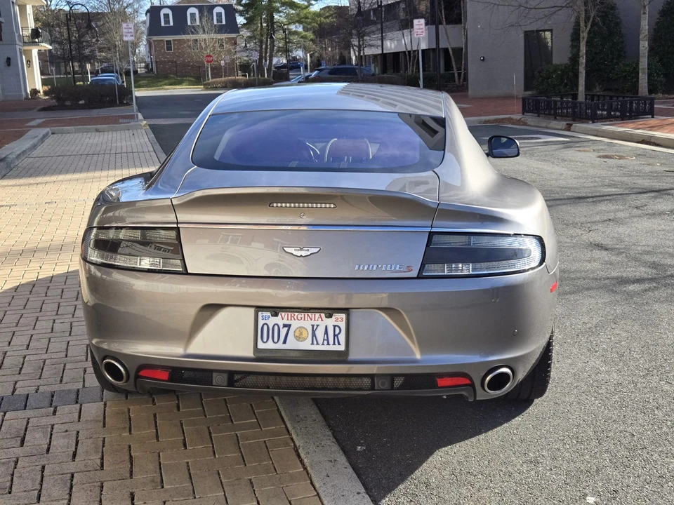 2014 Aston Martin Rapide - Image 27 of 31