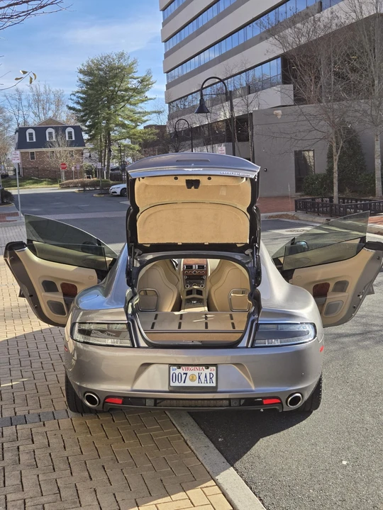 2014 Aston Martin Rapide - Image 28 of 31