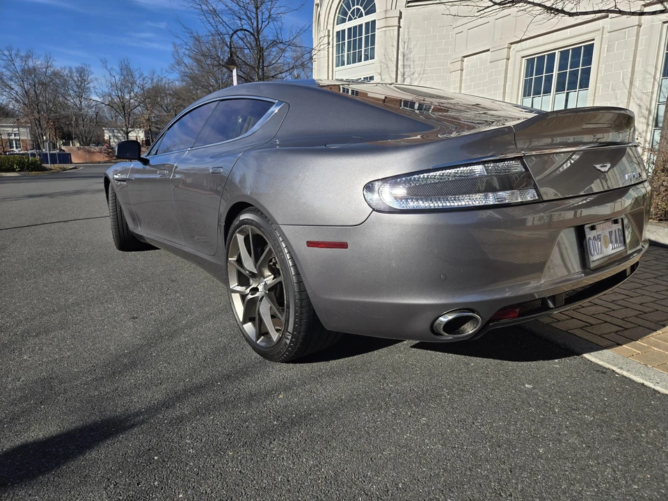 2014 Aston Martin Rapide - Image 24 of 31