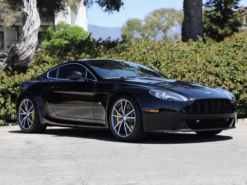 2014 Aston Martin V8 Vantage (2006-2017) - Image 3 of 31