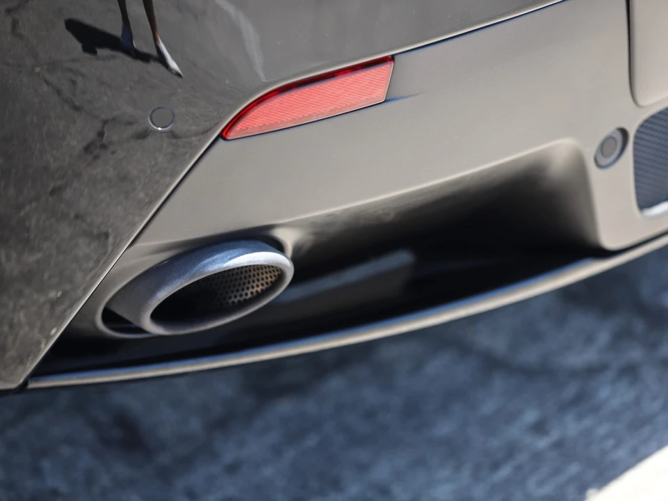 2014 Aston Martin V8 Vantage (2006-2017) - Image 19 of 31