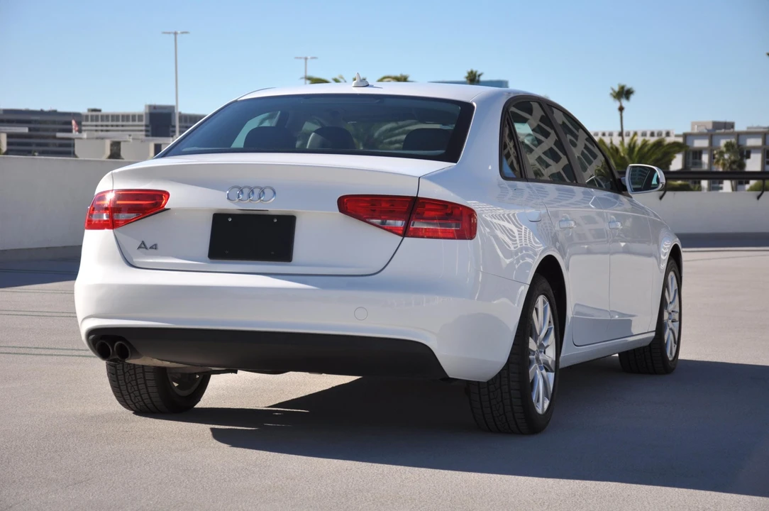 2014 Audi B8 A4 - Image 14 of 31