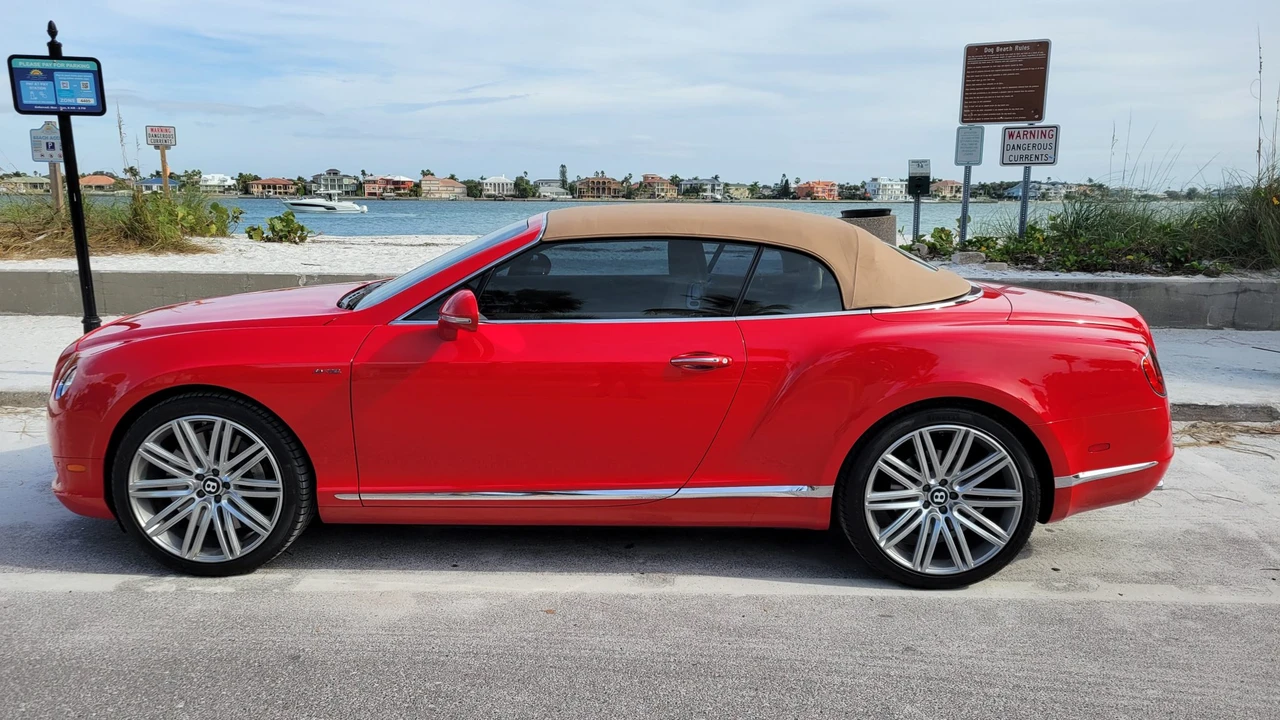 2014 Bentley Continental GTC - Image 17 of 31
