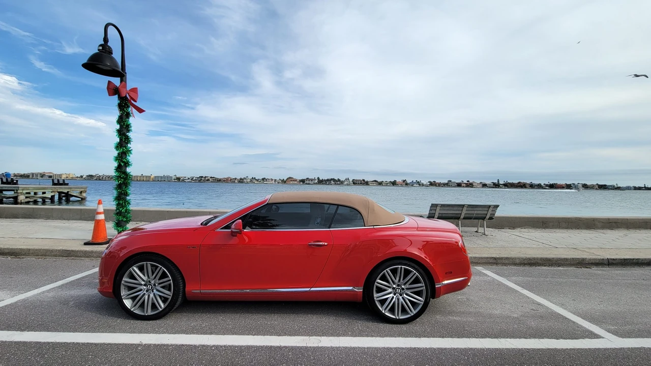2014 Bentley Continental GTC - Image 14 of 31