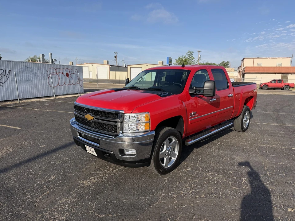 2014 Chevrolet Silverado Heavy Duty 2nd Gen - Image 4 of 31