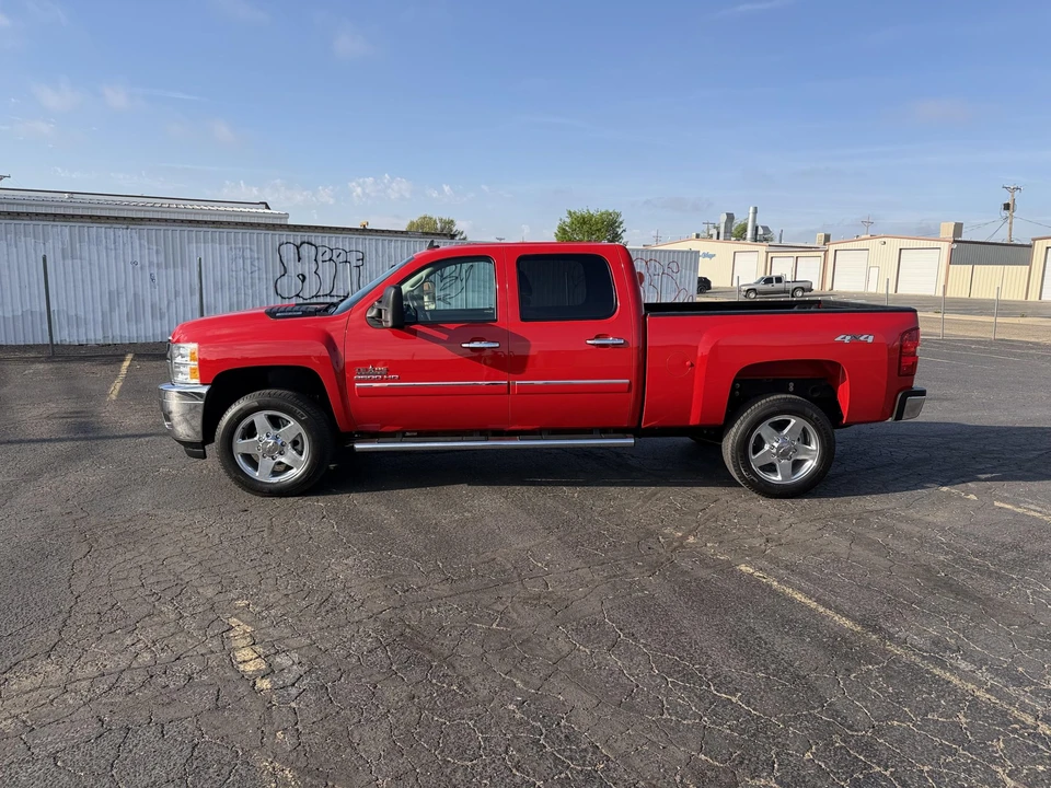 2014 Chevrolet Silverado Heavy Duty 2nd Gen - Image 6 of 31