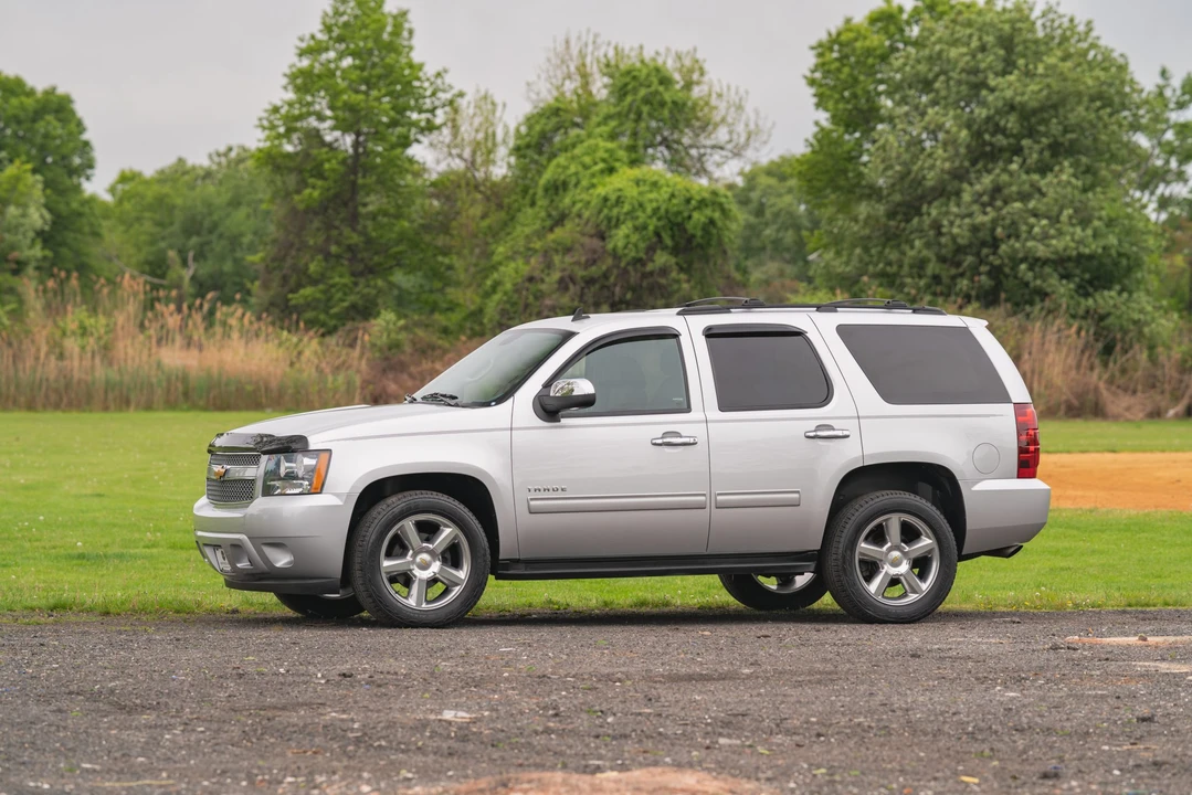 2014 Chevrolet Tahoe 3rd Gen - Image 5 of 31