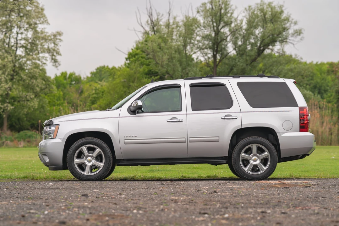 2014 Chevrolet Tahoe 3rd Gen - Image 6 of 31