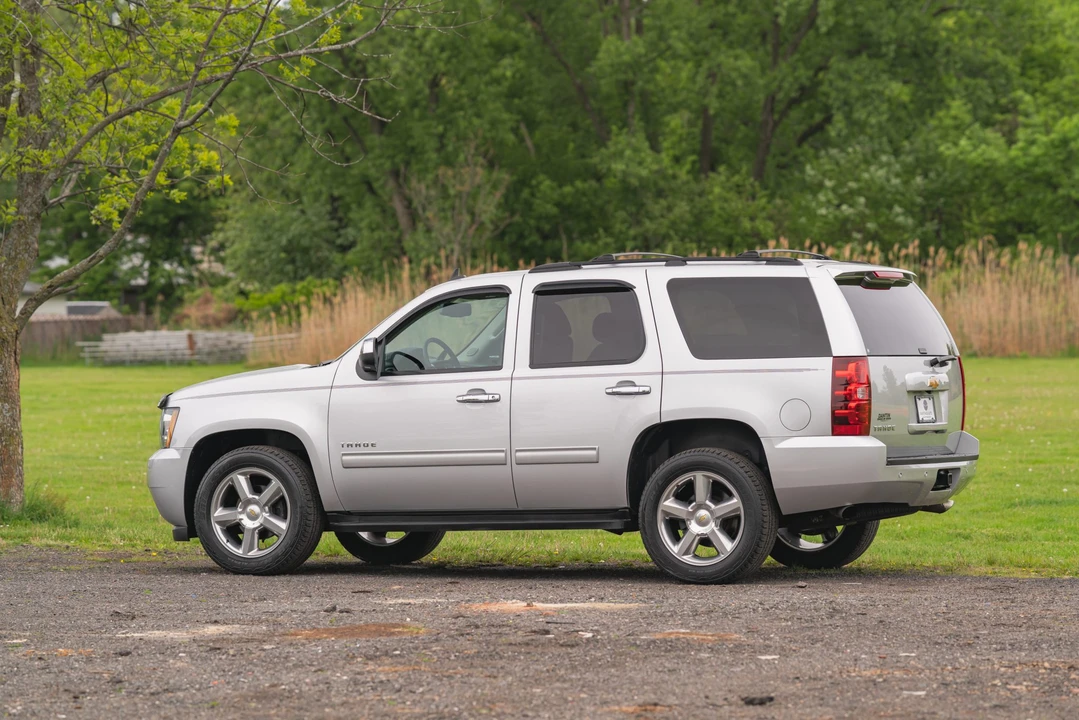 2014 Chevrolet Tahoe 3rd Gen - Image 7 of 31