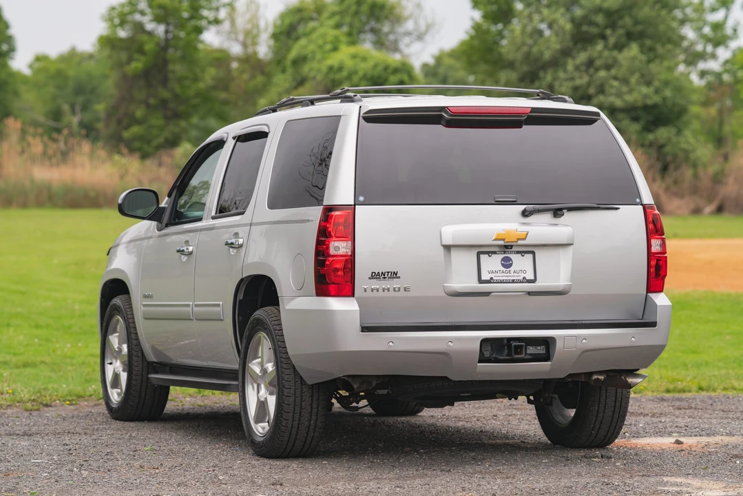 2014 Chevrolet Tahoe 3rd Gen - Image 9 of 31