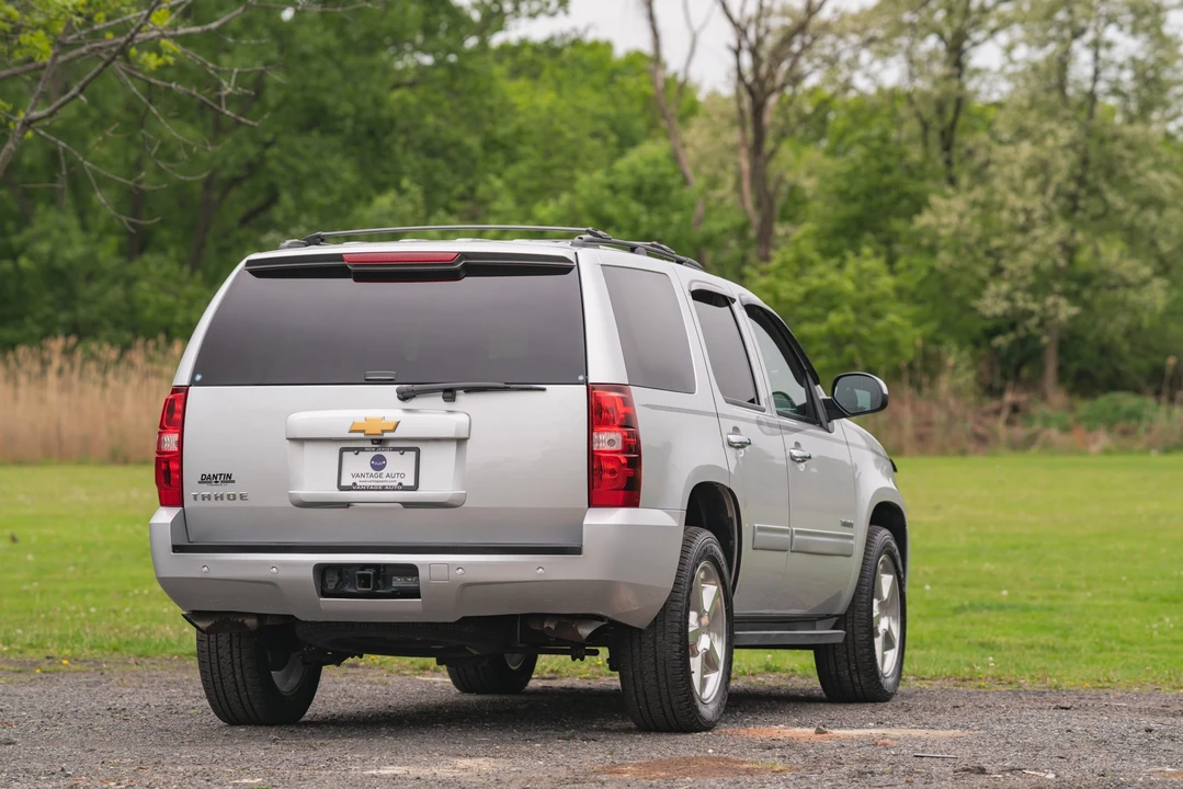 2014 Chevrolet Tahoe 3rd Gen - Image 12 of 31