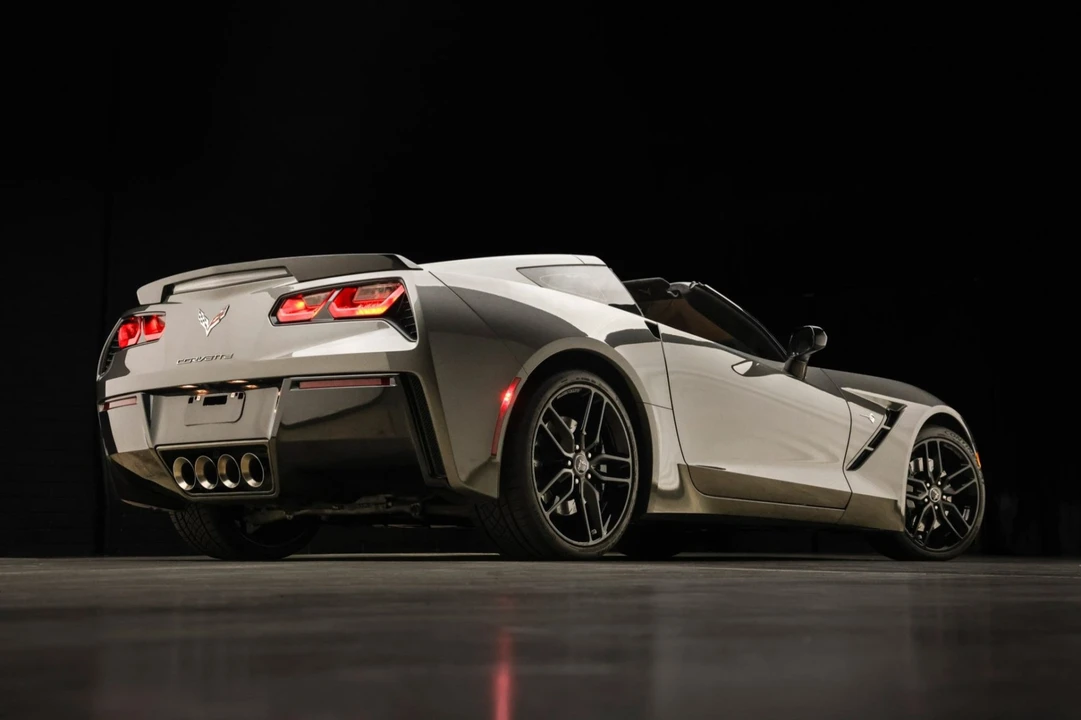 2015 Chevrolet Corvette C7 - Image 2 of 7