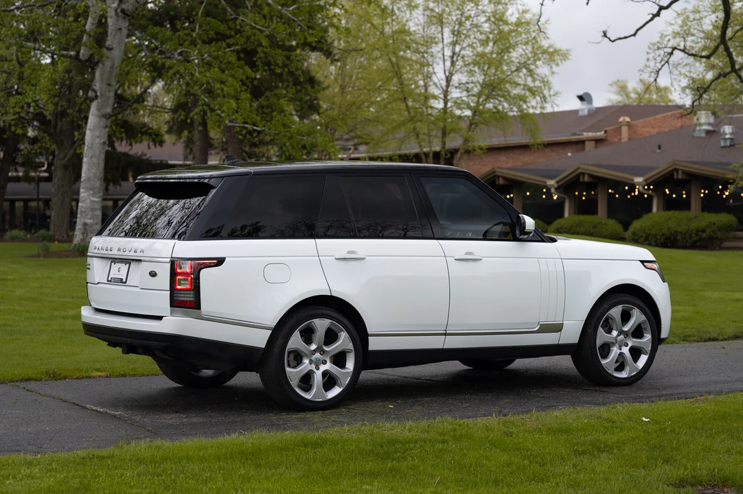 2015 Land Rover Range Rover L405 - Image 21 of 31