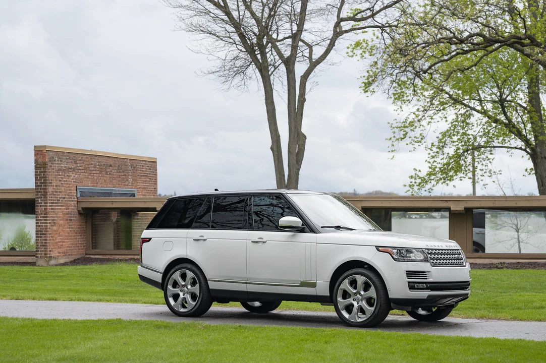 2015 Land Rover Range Rover L405 - Image 26 of 31