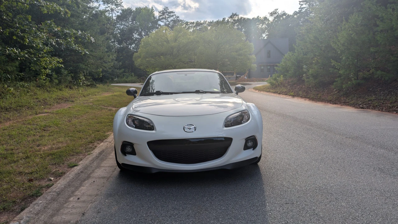 2015 Mazda NC MX-5 Miata - Image 12 of 31