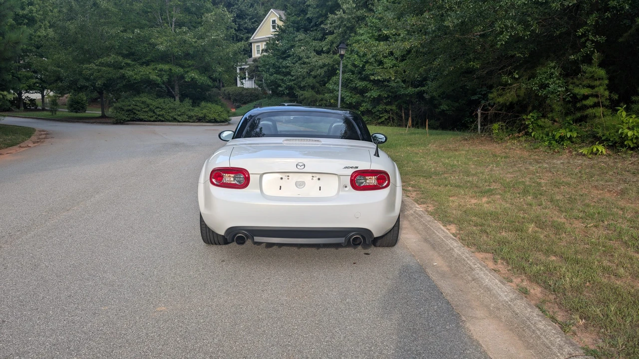 2015 Mazda NC MX-5 Miata - Image 16 of 31
