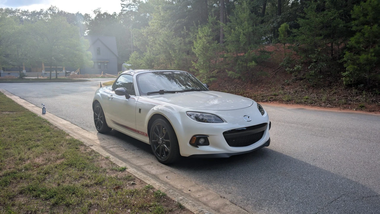2015 Mazda NC MX-5 Miata - Image 13 of 31