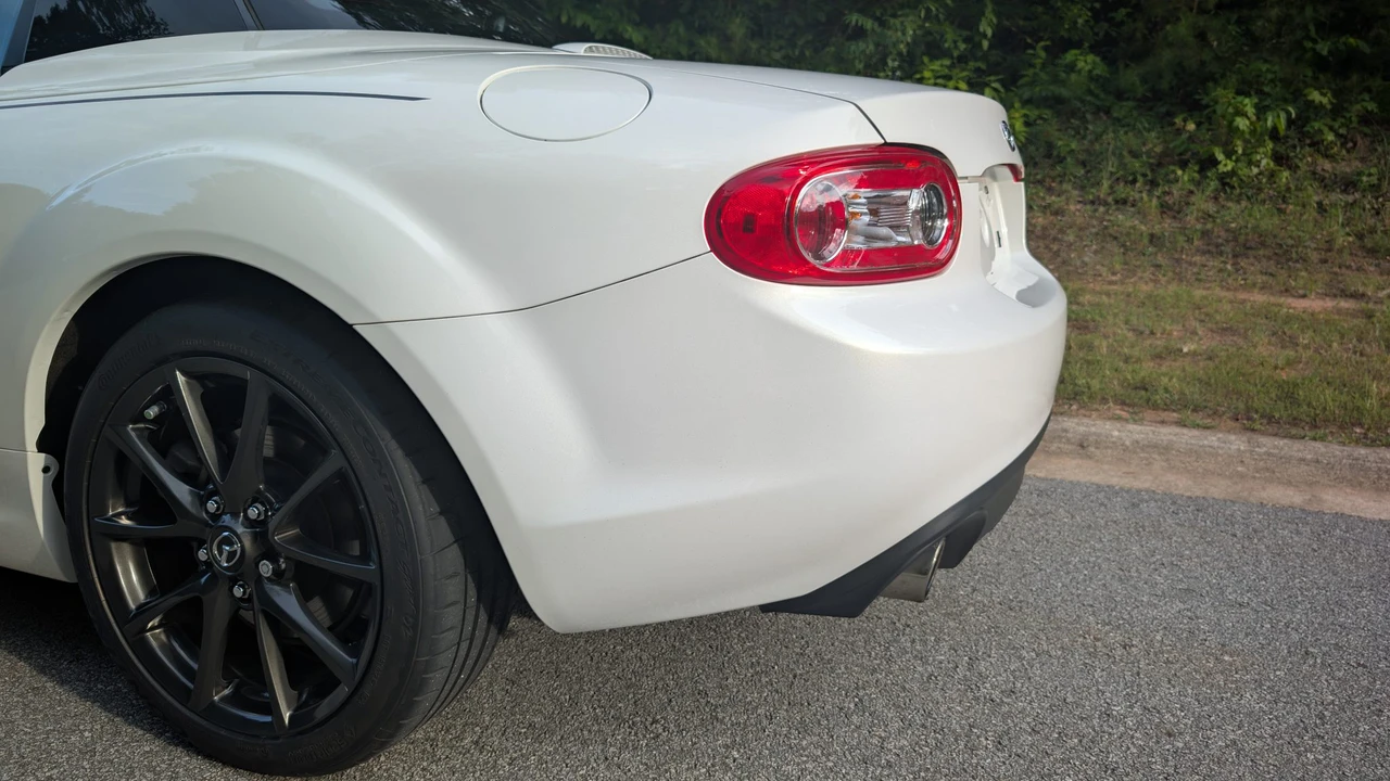 2015 Mazda NC MX-5 Miata - Image 24 of 31