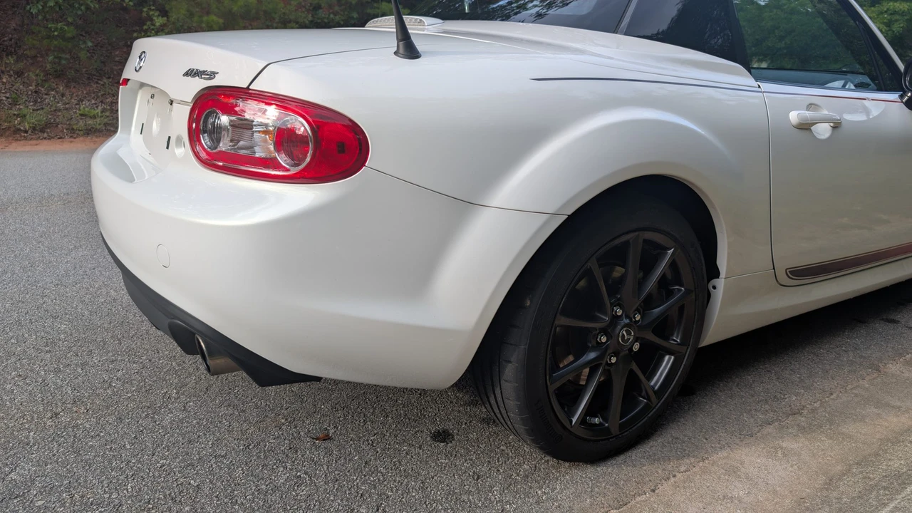 2015 Mazda NC MX-5 Miata - Image 25 of 31