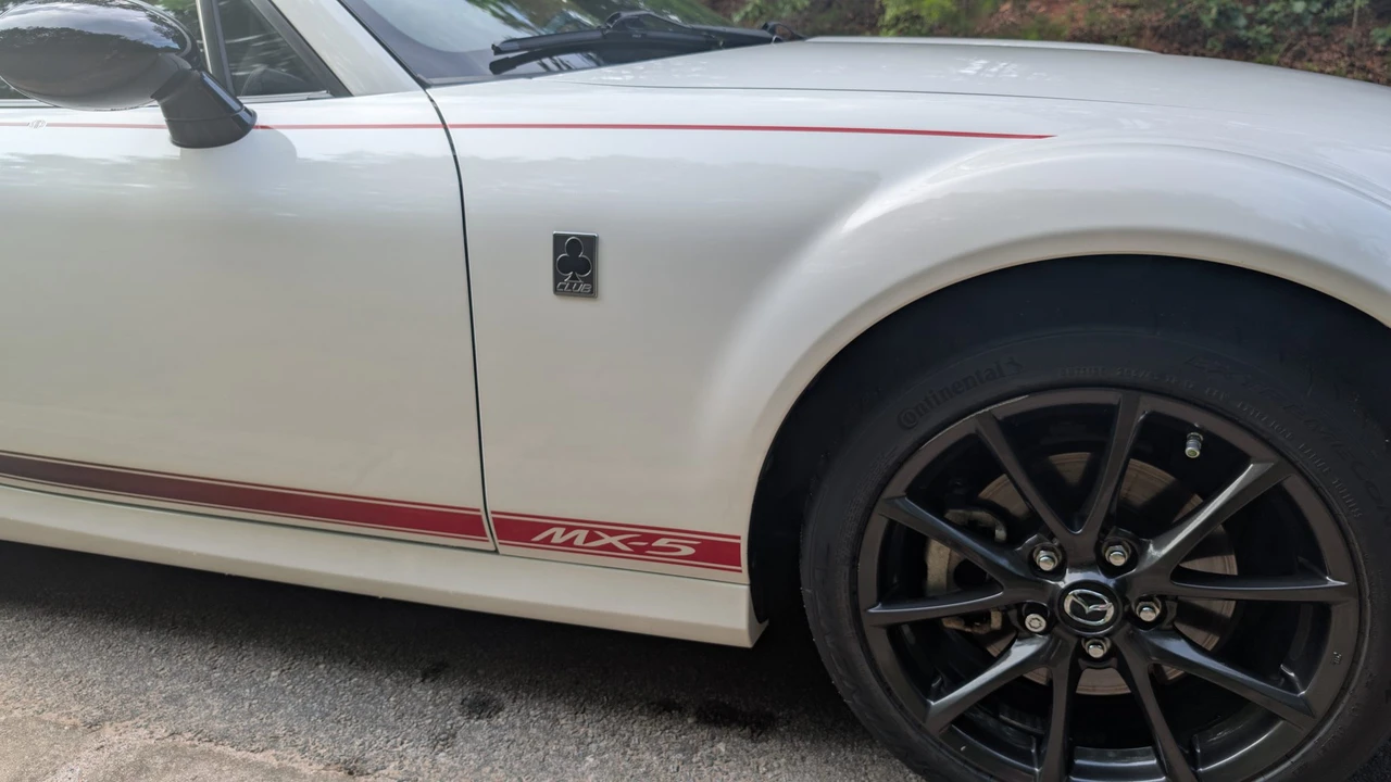 2015 Mazda NC MX-5 Miata - Image 29 of 31