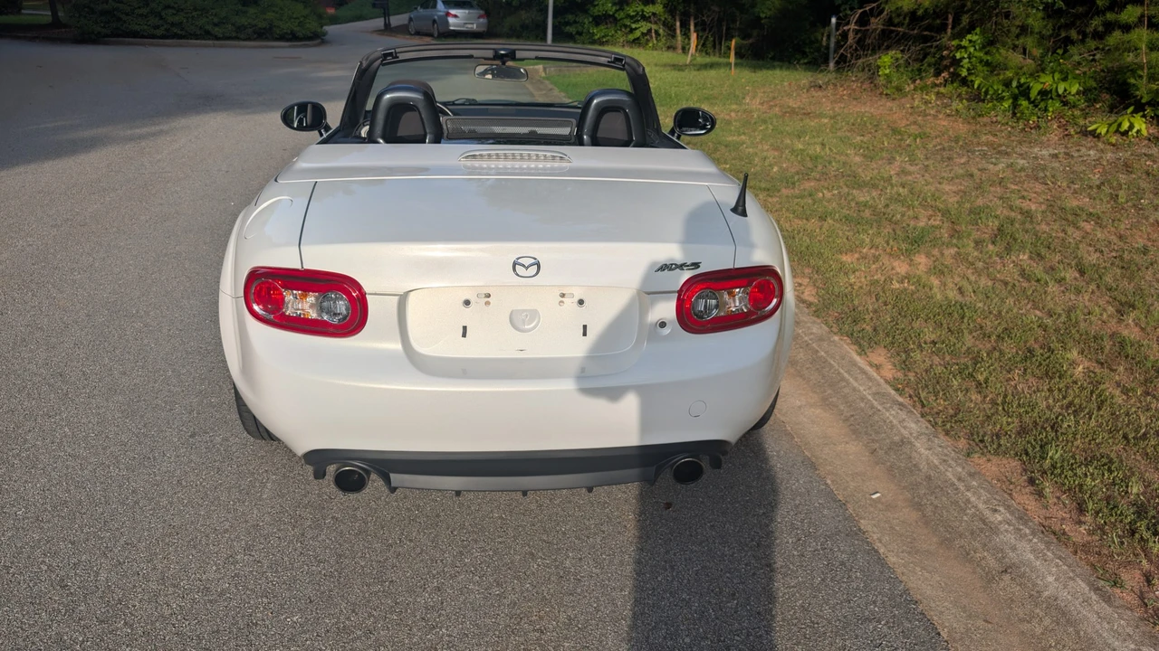 2015 Mazda NC MX-5 Miata - Image 8 of 31