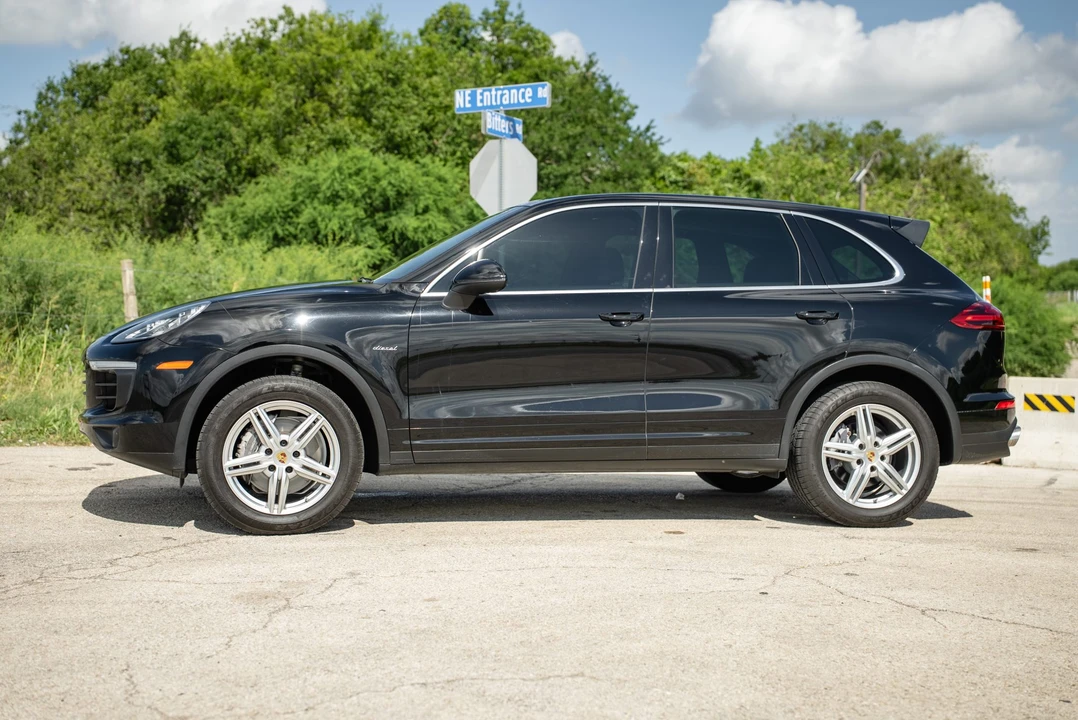 2015 Porsche 958 Cayenne Diesel - Image 20 of 31