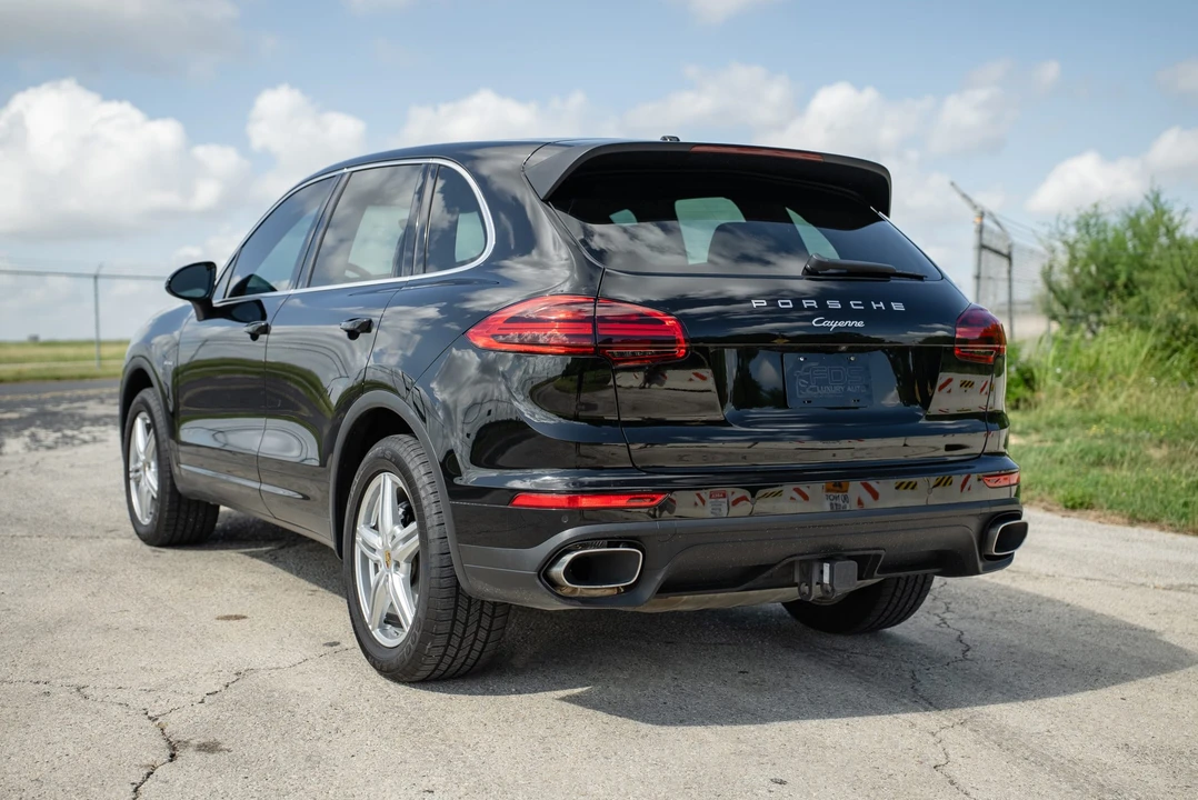 2015 Porsche 958 Cayenne Diesel - Image 16 of 31