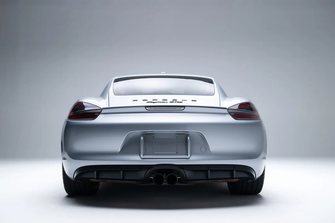 2015 Porsche 981 Cayman GTS - Image 24 of 31