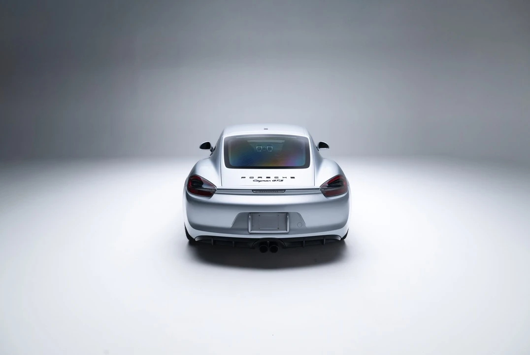 2015 Porsche 981 Cayman GTS - Image 19 of 31
