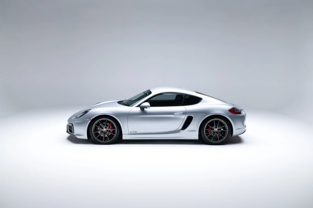 2015 Porsche 981 Cayman GTS - Image 11 of 31