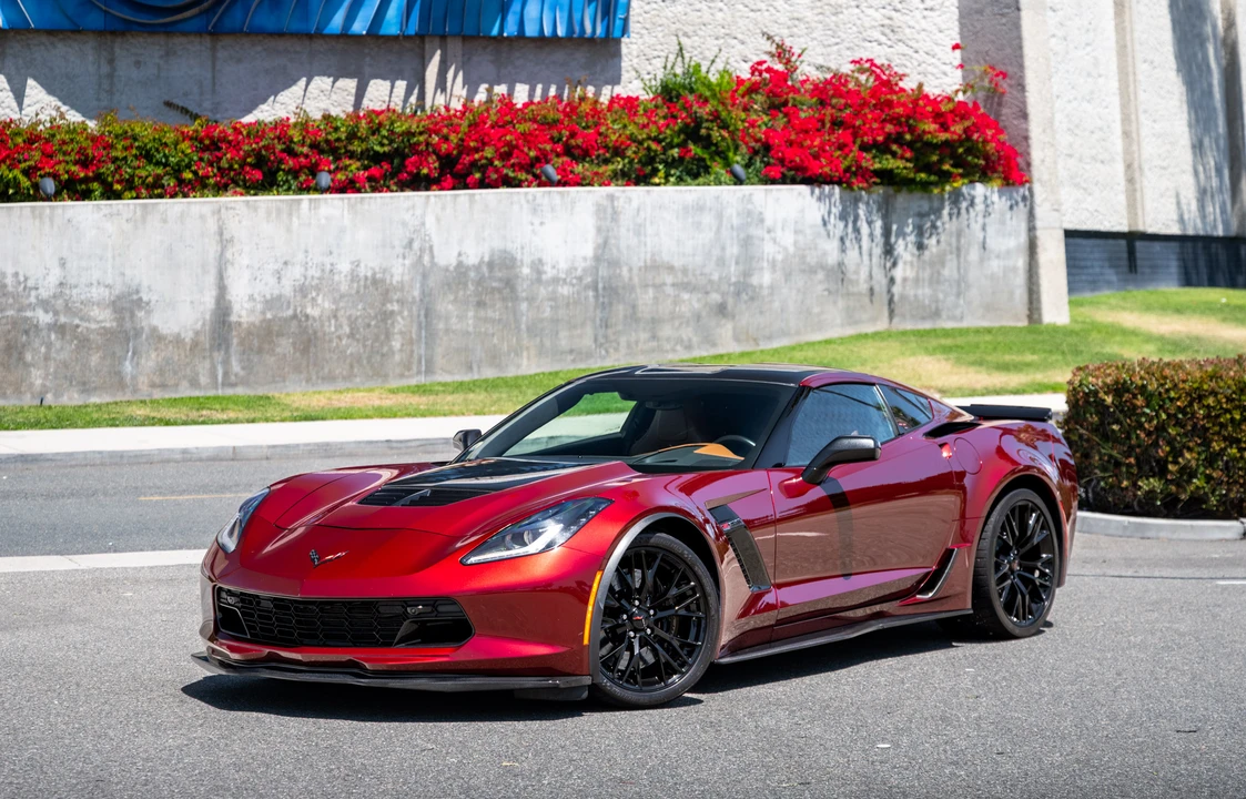 2016 Chevrolet Corvette C7 Z06 - Image 2 of 31