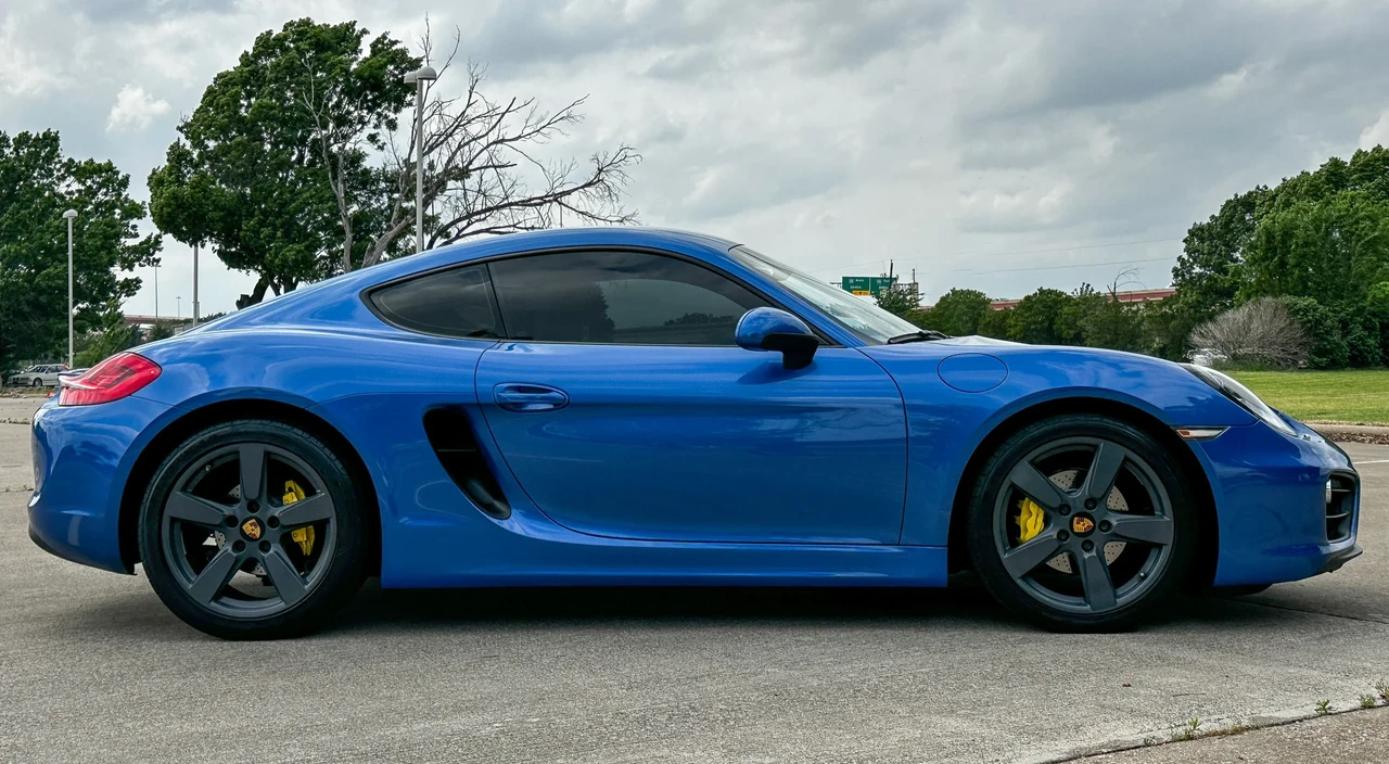 2016 Porsche 981 Cayman - Image 18 of 31
