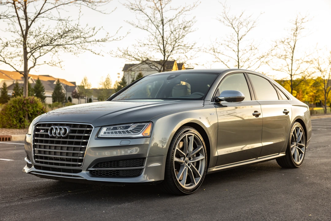 2017 Audi D4 S8 - Image 6 of 31