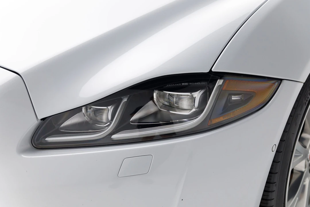 2017 Jaguar X351 XJ - Image 22 of 31