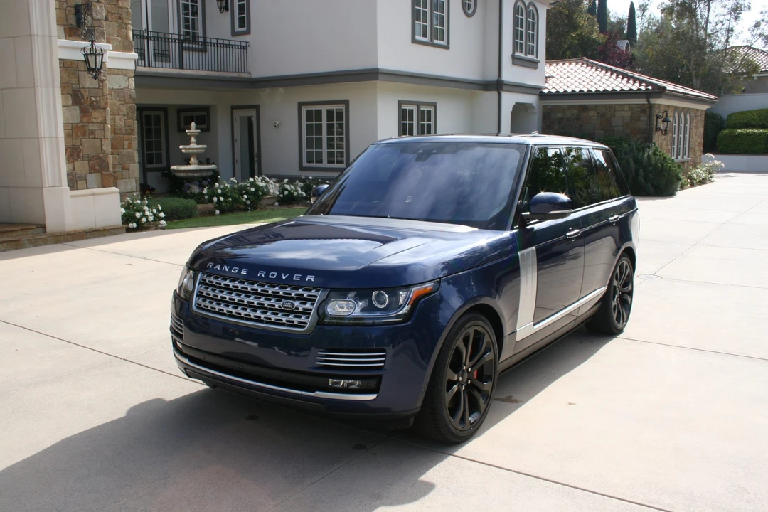 2017 Land Rover Range Rover L405 - Image 4 of 31