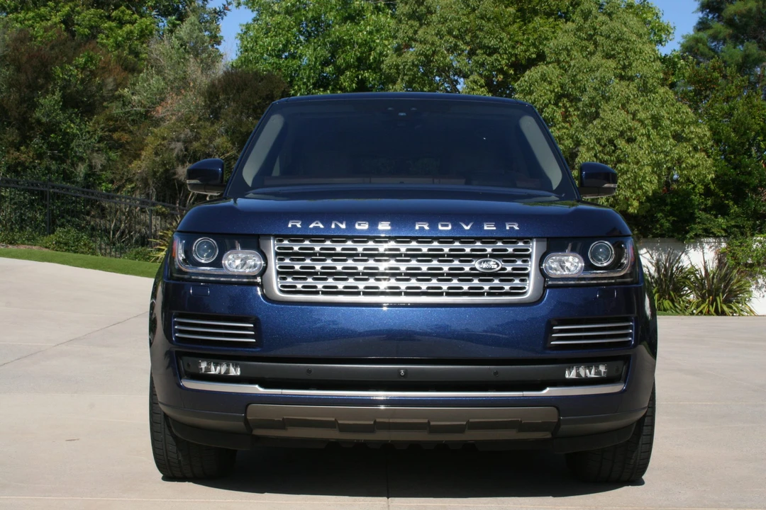 2017 Land Rover Range Rover L405 - Image 3 of 31