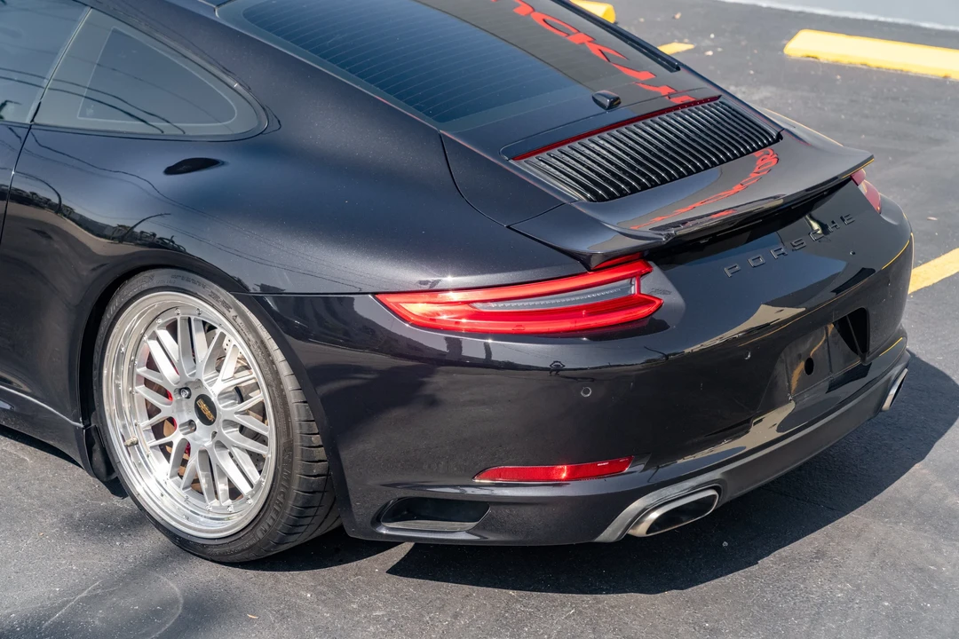 2017 Porsche 991 Carrera - Image 26 of 31