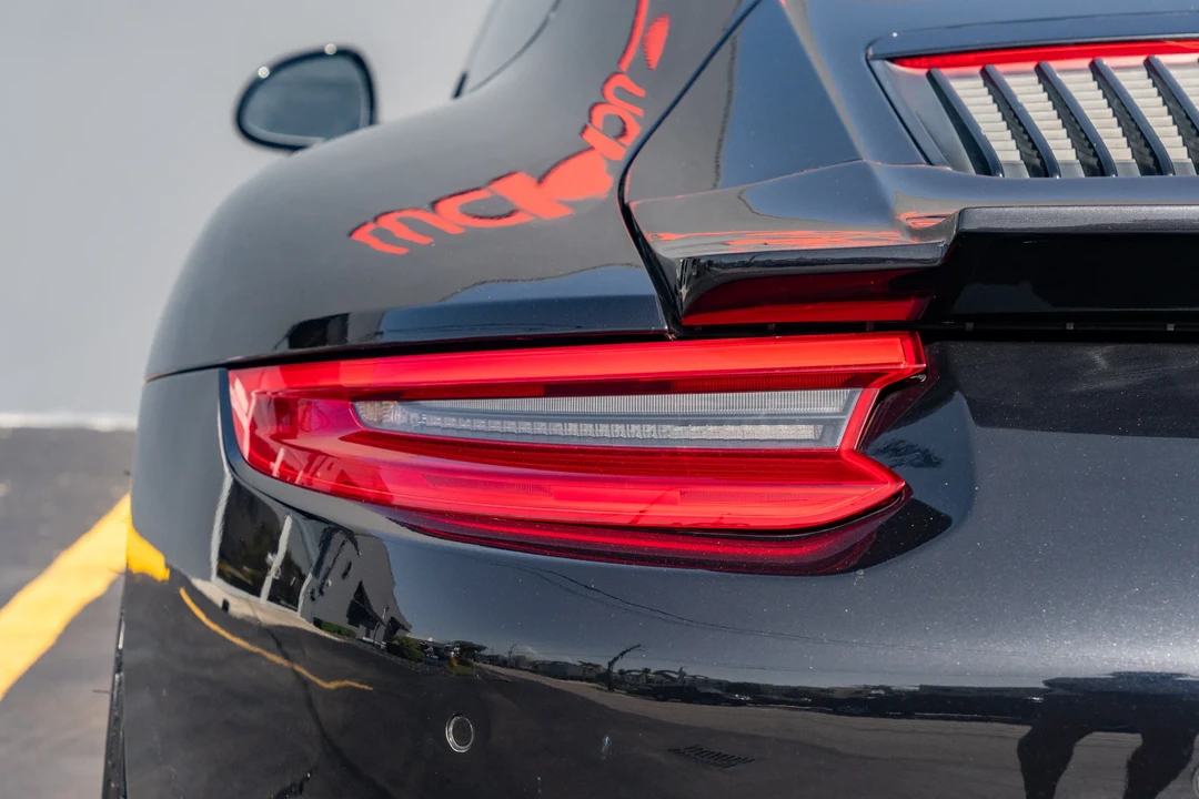 2017 Porsche 991 Carrera - Image 29 of 31