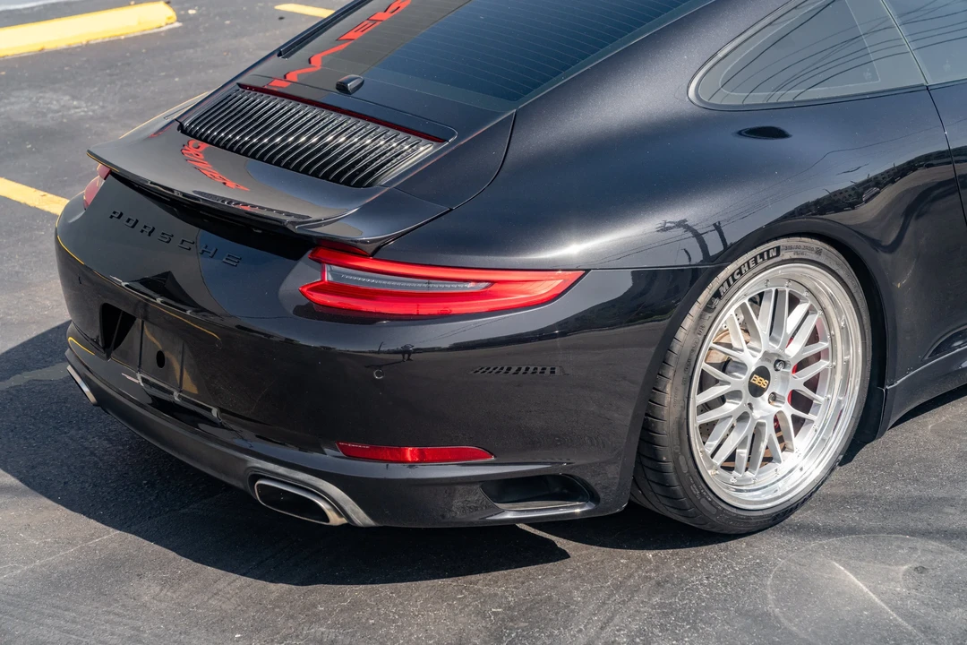 2017 Porsche 991 Carrera - Image 24 of 31