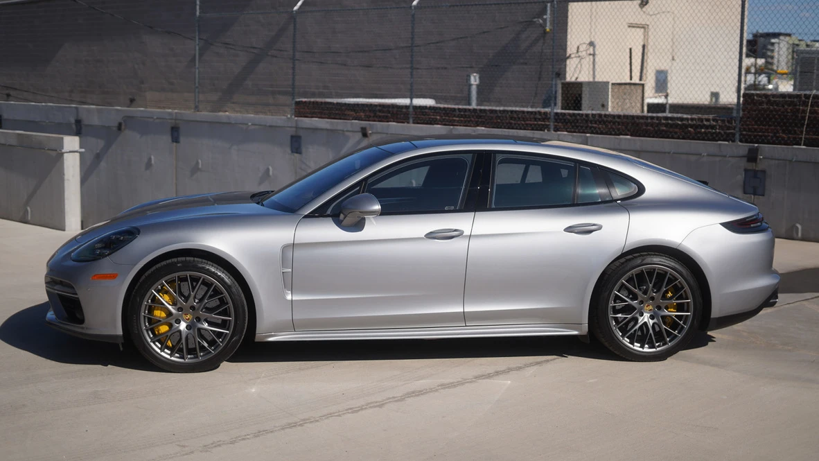 2017 Porsche 971 Panamera Turbo - Image 4 of 31