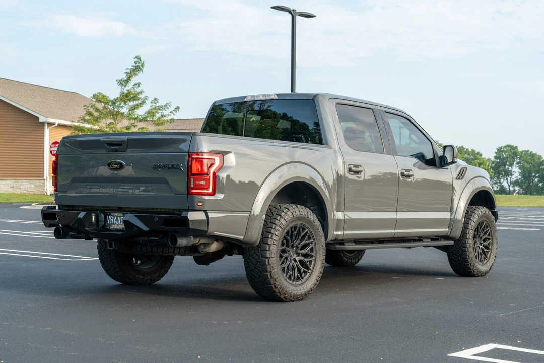 2018 Ford F-150 Raptor 13th Gen - Image 6 of 31