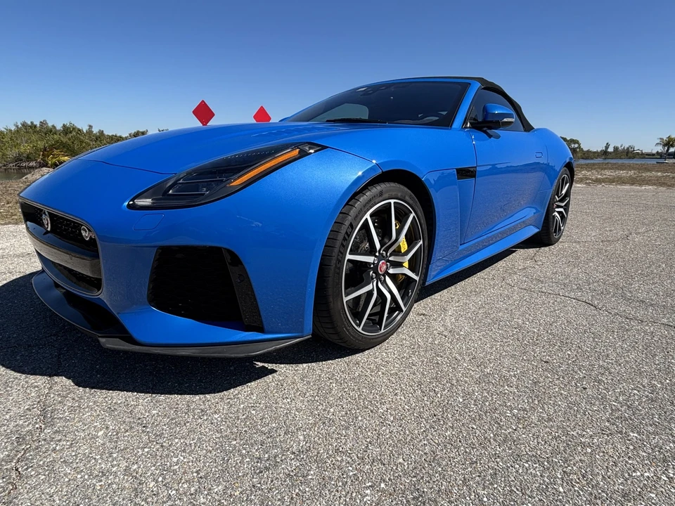 2018 Jaguar F-Type SVR 1st Gen - Image 3 of 31