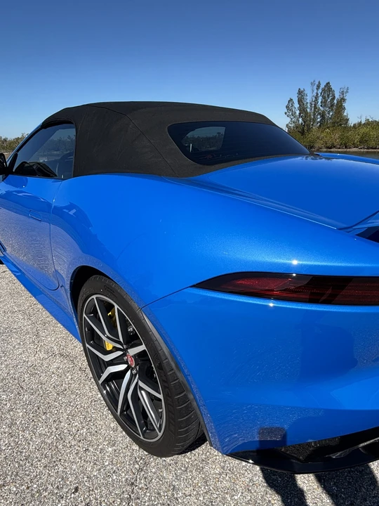 2018 Jaguar F-Type SVR 1st Gen - Image 19 of 31