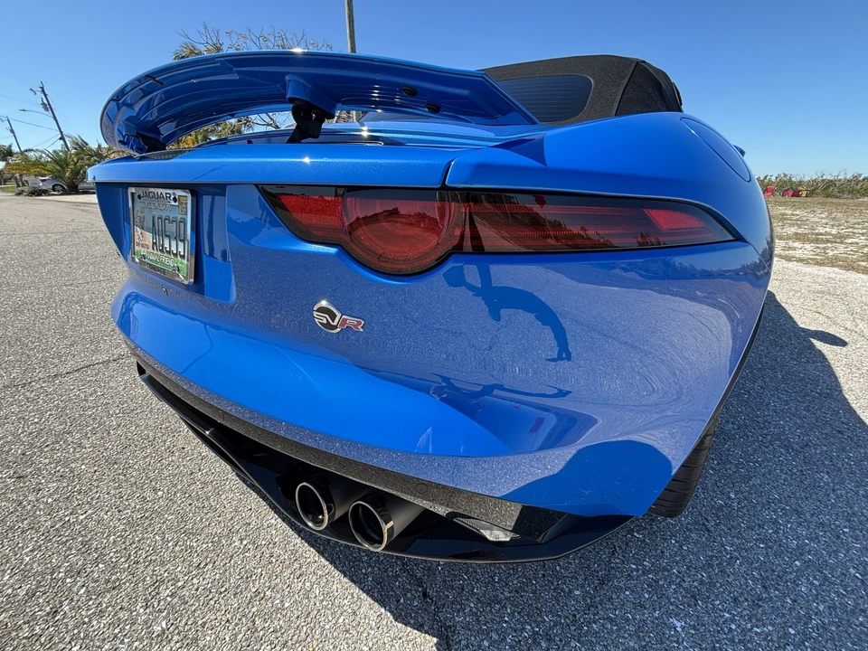 2018 Jaguar F-Type SVR 1st Gen - Image 27 of 31
