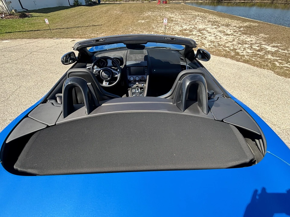 2018 Jaguar F-Type SVR 1st Gen - Image 25 of 31