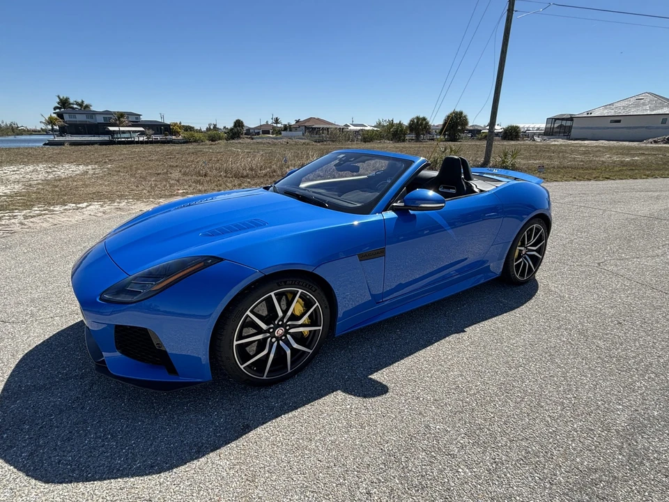 2018 Jaguar F-Type SVR 1st Gen - Image 4 of 31