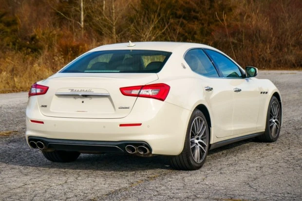 2018 Maserati Ghibli 3rd Gen - Image 2 of 7
