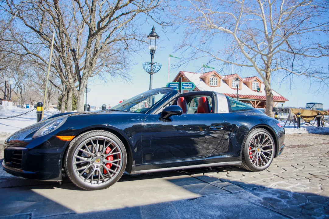 2019 Porsche 991 Targa 4 & 4S - Image 7 of 31